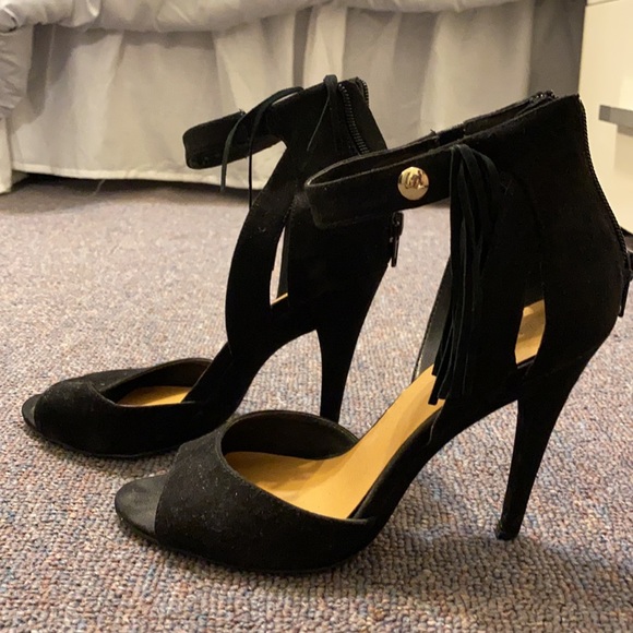 Fringe black heel - Picture 2 of 5
